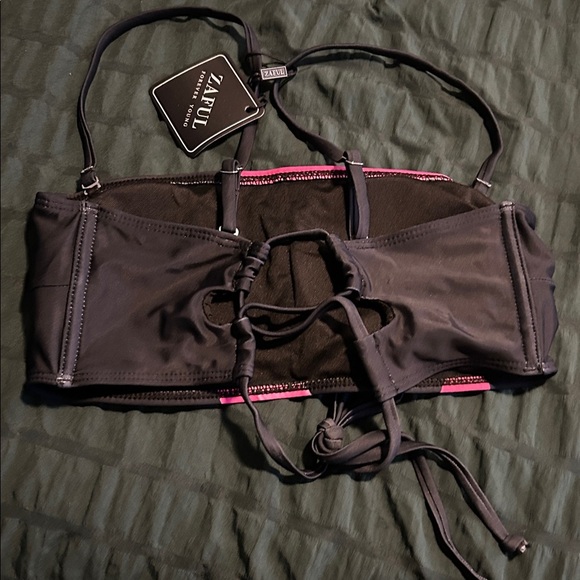 Zaful Black and Pink Floral Bikini with detachable straps - Picture 3 of 7